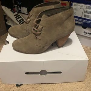 Sued Aldo booties